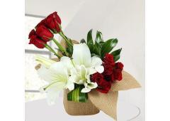 Online Flower Delivery in Hyderabad